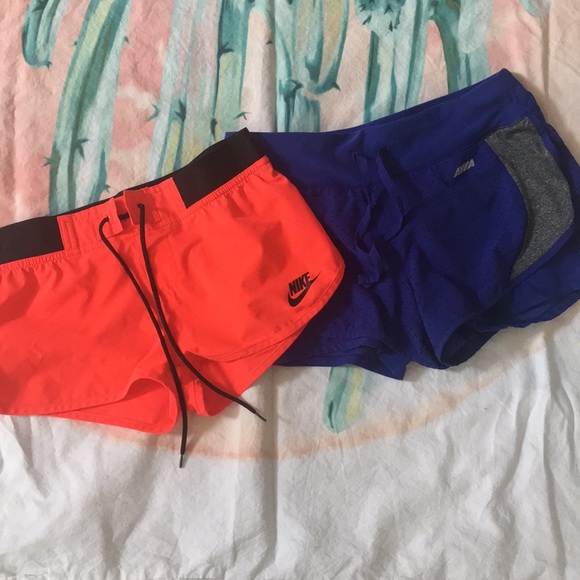Nike Pants - Women’s Nike and Avia shorts size small